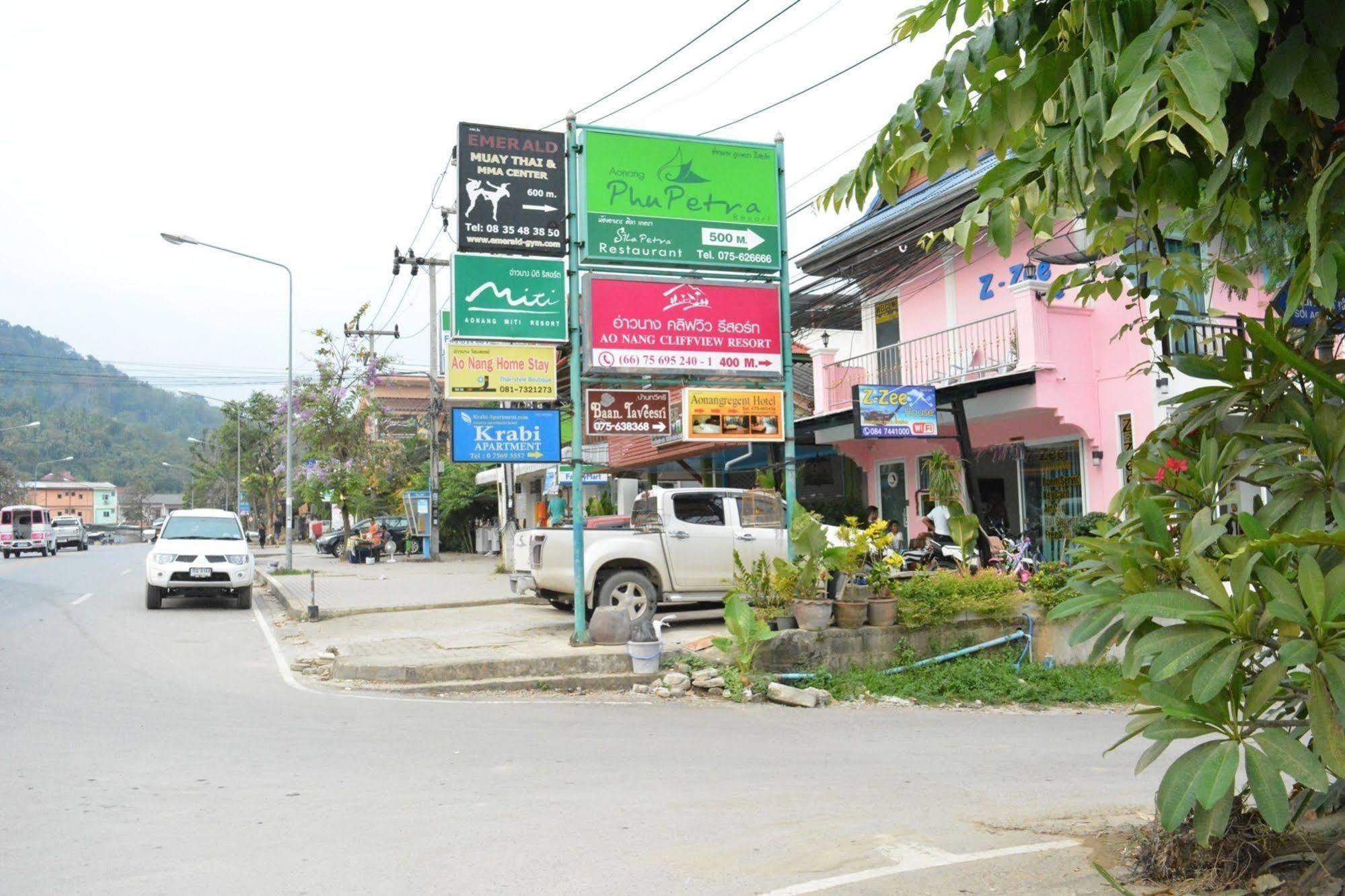 Zzeehouse Hotel Ao Nang Exterior foto